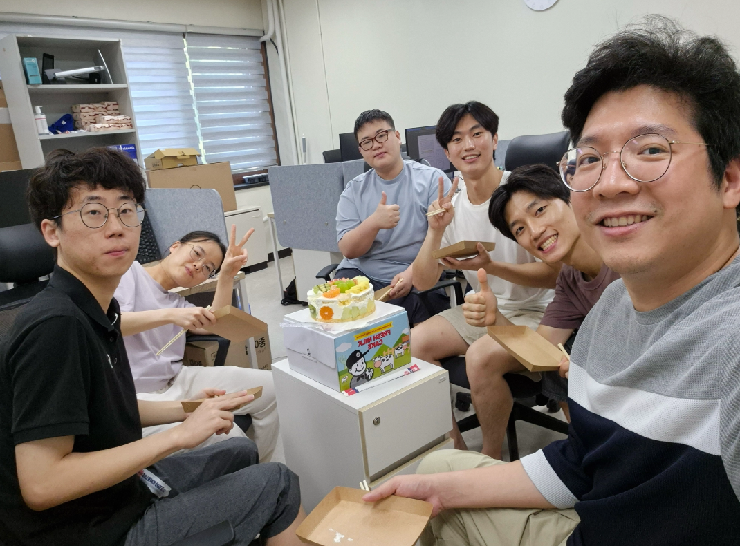 Prof. Dongil Birthday Party